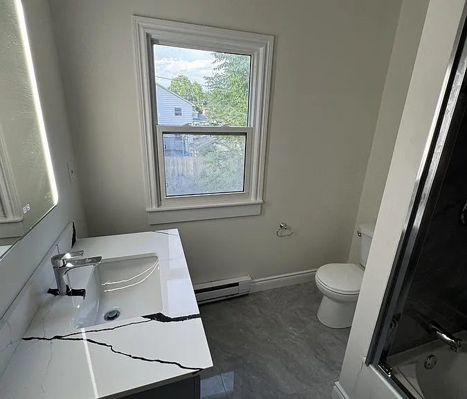 33 Oak St — Photo 16