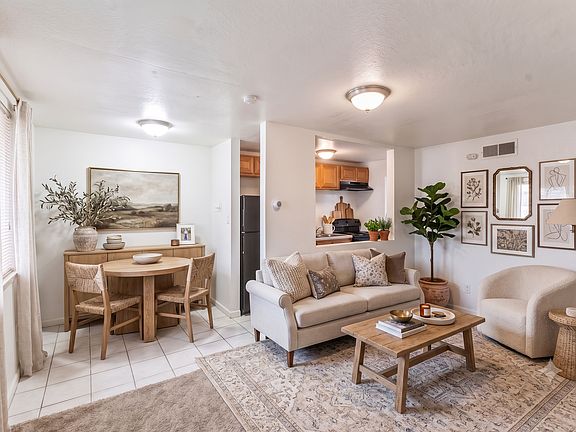2nd image of 2617 W Evans Ave #1101