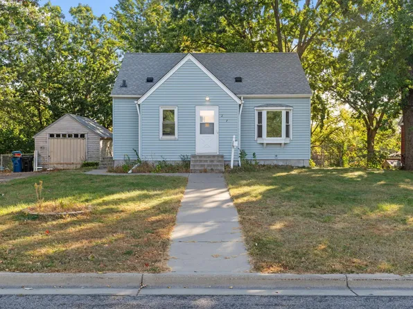 217 20th Ave N, Hopkins, MN 55343