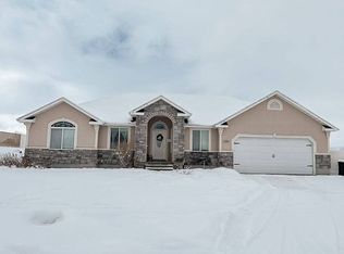 131 N 450 W, Hyrum, UT 84319