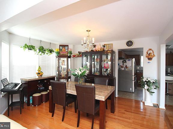 5th image of 2120 Morgan Hill Dr