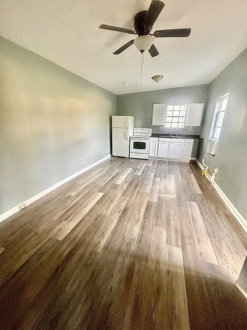 612 McMurry Blvd E — Photo 1