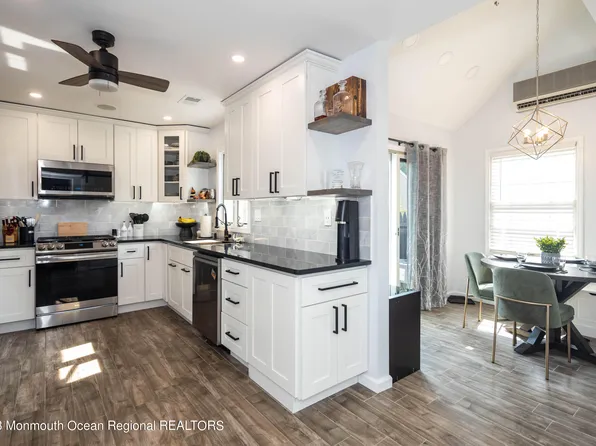 145 Malibu Drive, Eatontown, NJ 07724