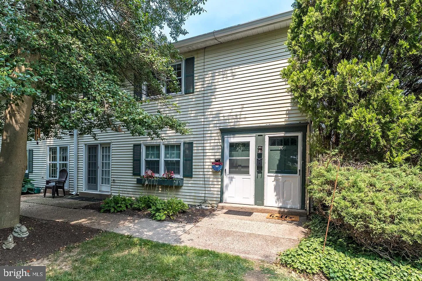 1 bed, 1.0 bath, 938 sqft, $1,950 — Photo 1