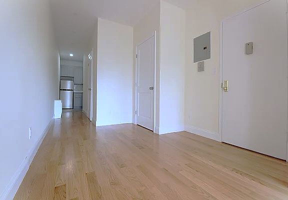 5th image of 485 Columbus Ave APT 2B