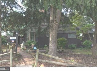 9316 Treaty Rd, Philadelphia, PA 19114