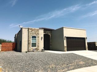 120 Tuscan Ridge Cir, Santa Teresa, NM 88008