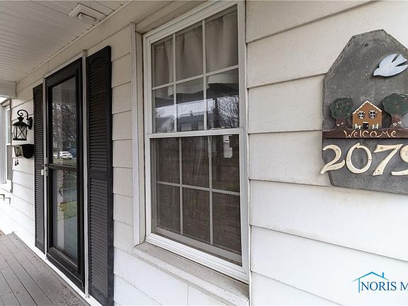 4th image of 2079 S Kennison Dr