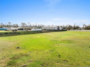 243 Tommys Ln, Lake Charles, LA 70615