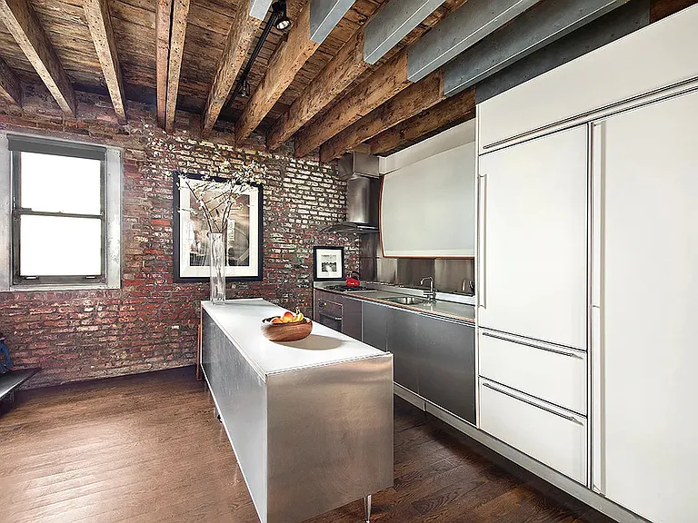 117A Charles St #A — Photo 5