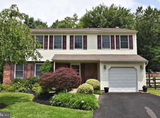 3 Cheswyck Cir, Horsham, PA 19044