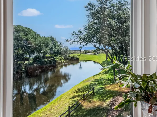 31 Ocean Point S, Hilton Head Island, SC 29928