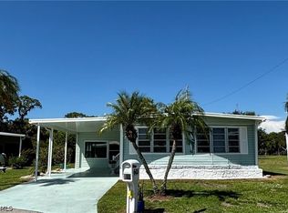 603 Pine Grove Ct, North Fort Myers, FL 33917