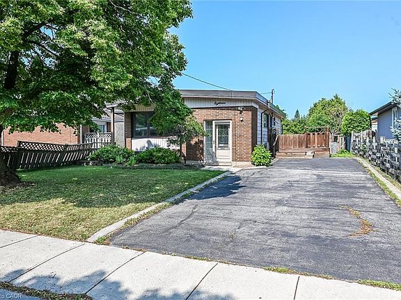 3rd image of 18 Coral Dr