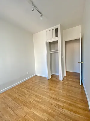 Rented by Corcoran | media 23