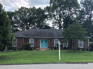 301 Leawood Dr, Frankfort, KY 40601