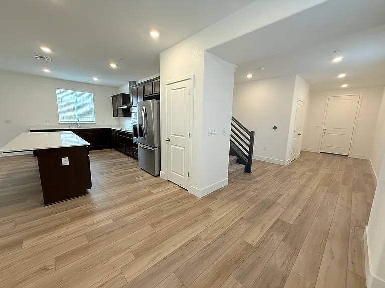 4544 Blacktail Way — Photo 10
