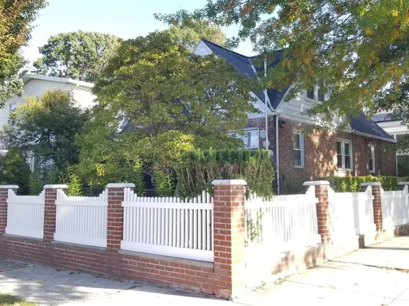 17509 109th Ave, Jamaica, NY 11433