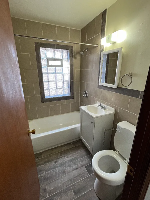 5723 W Lincoln Ave #4 — Photo 3