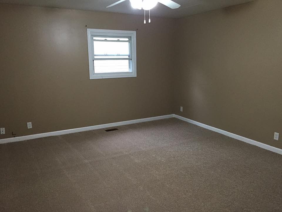 1st image of 60258 Fairlane Ave