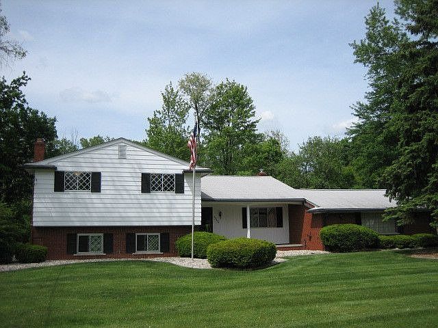 1st image of 32274 Myrna St