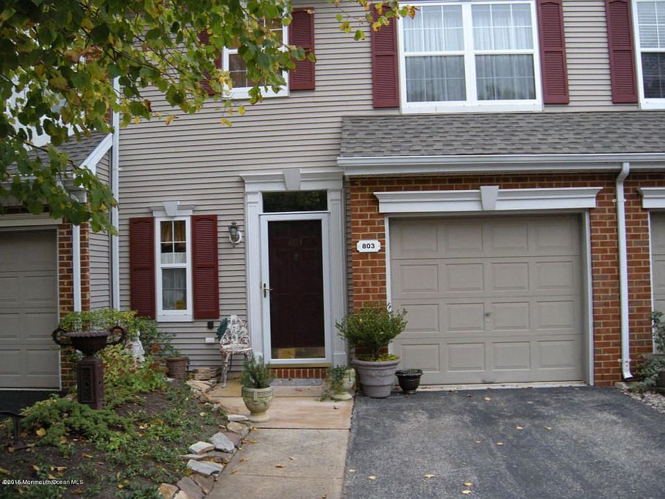 1st image of 803 Carnaby Ln #46