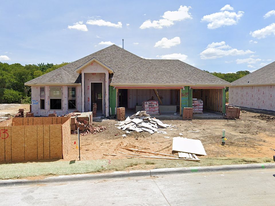 2nd image of 1613 Angus Dr