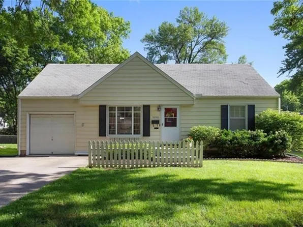 5206 W 71st Ter, Prairie Village, KS 66208