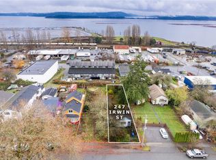 247 Irwin St, Nanaimo, BC V9R 4X4