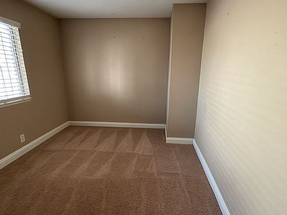 4th image of 4241 Wales Green Ln