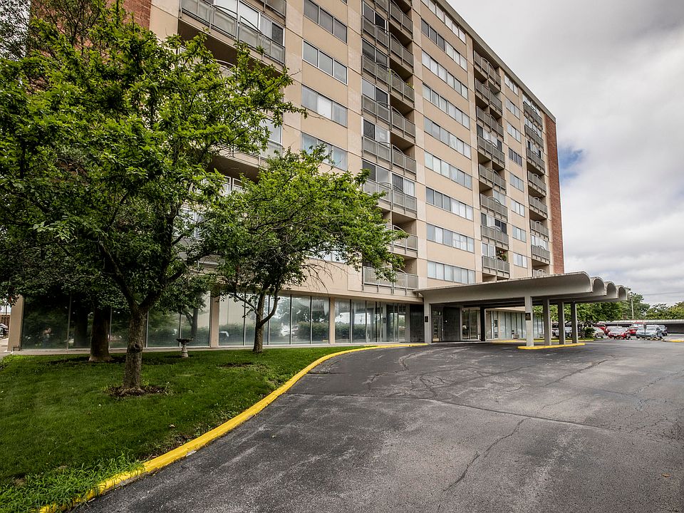 1st image of 2121 Nicholasville Rd APT 205
