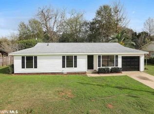 1 Magnolia Cir, Foley, AL 36535