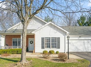 6 Hedgerows, New Middletown, OH 44442