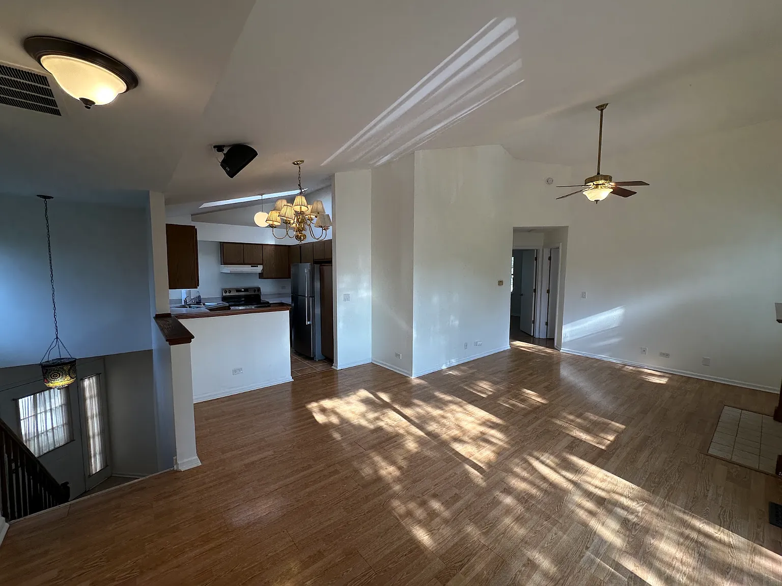 2 bed, $2,250 — Photo 3