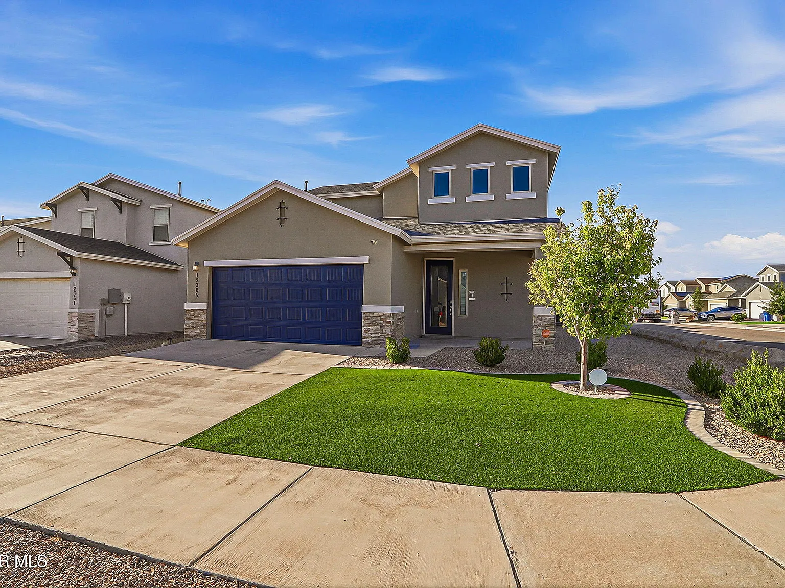 4 bed, 3.5 bath, 2231 sqft, $2,550 — Photo 3