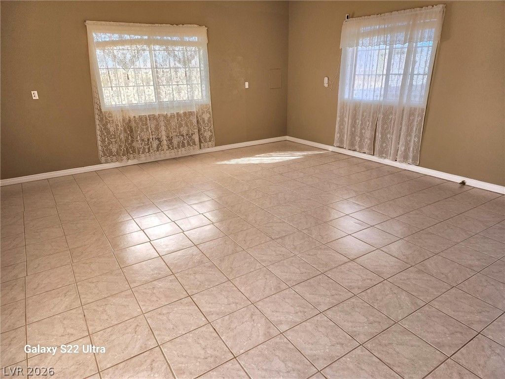 1101 E Blosser Ranch Rd, Pahrump, NV - More