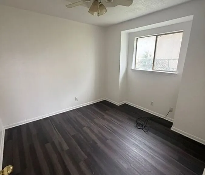 2204 Sherman Dr — Photo 11