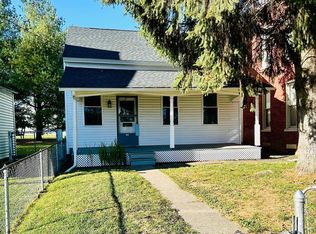 142 W Stiegel St, Manheim, PA 17545
