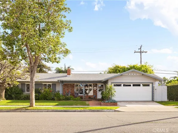 2836 Portola Dr, Costa Mesa, CA 92626