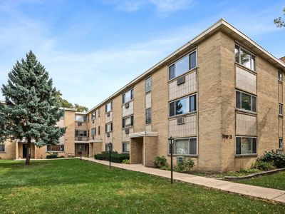 7019 N Ridge Blvd APT 3A, Chicago, IL, 60645