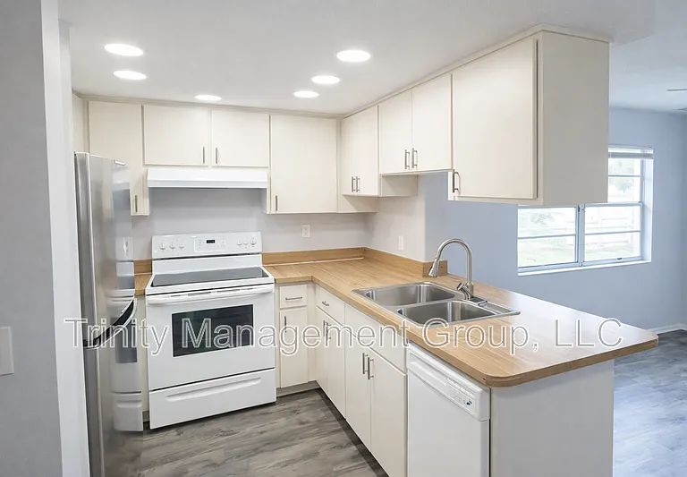 3041 Hoban Ave — Photo 11