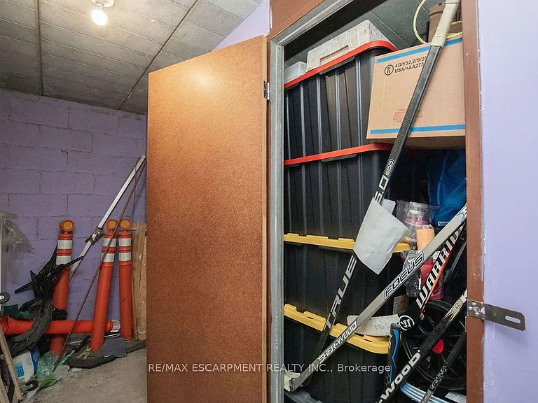 71 Vanier Dr #110 — Photo 30