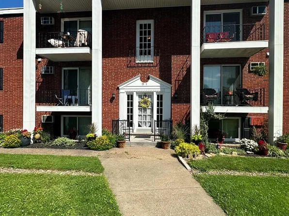 1810 National Rd B1-304, Wheeling, WV 20003