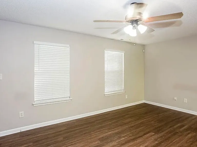 11623 Stewarts Crossing Dr #1 — Photo 7