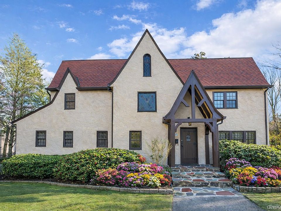 1st image of 45 Wilmot Road