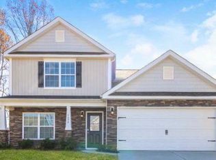 1715 Pinnacle Oaks Dr, Rural Hall, NC 27045