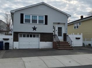 69 Tapley Ave, Revere, MA 02151