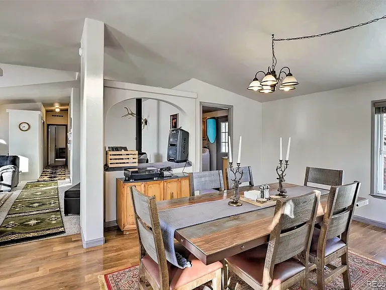 443 Vine Rd — Photo 8