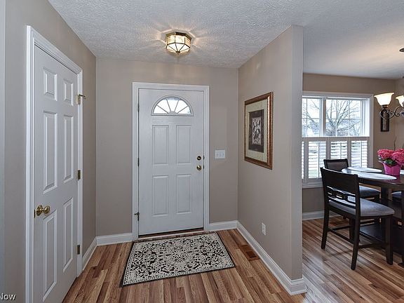 3rd image of 11235 Peppermint Pl