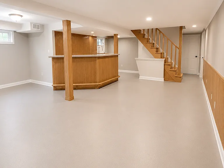 10331 Ewell Dr — Photo 12